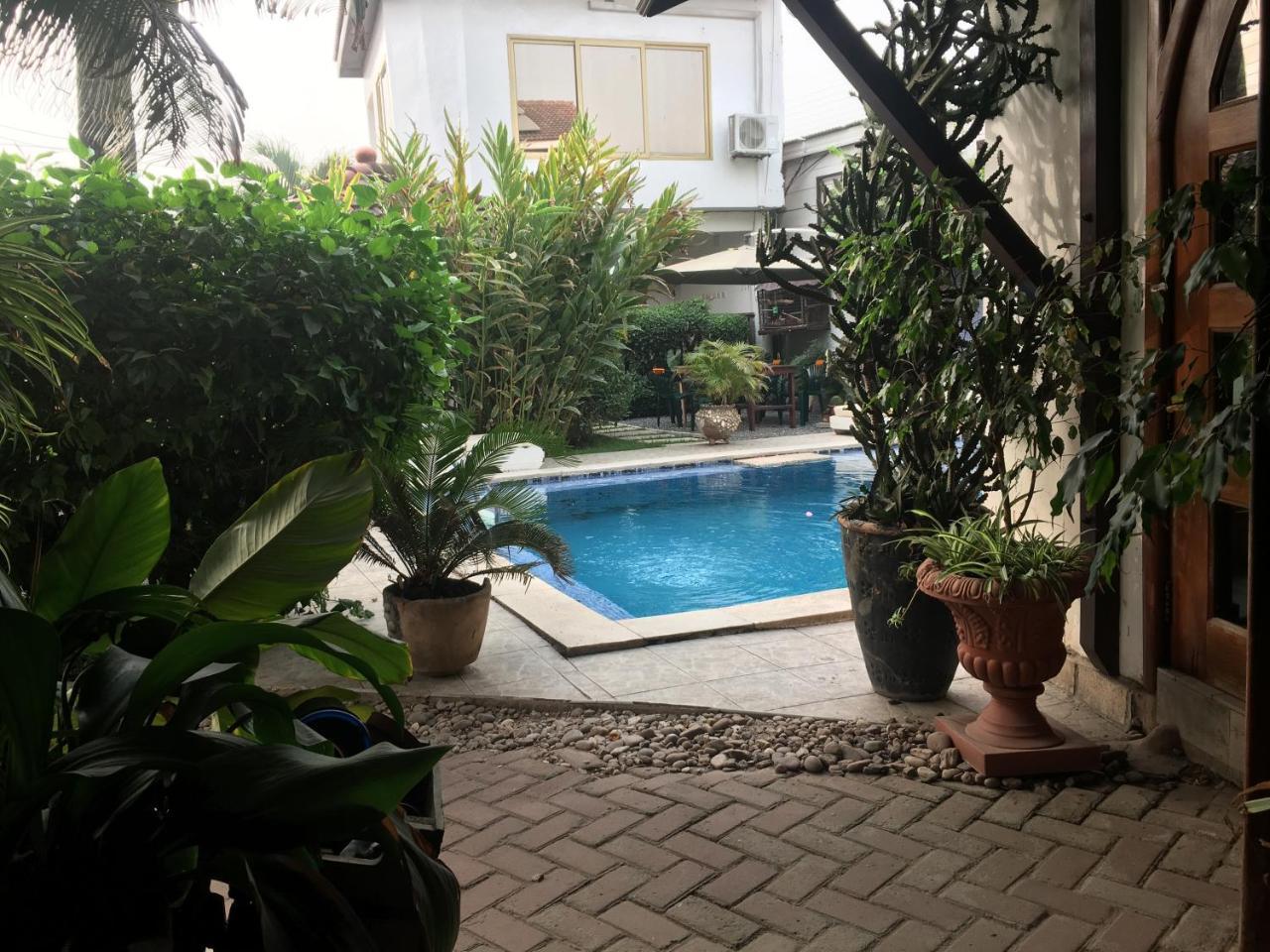 Laparadiseinn 阿克拉 外观 照片