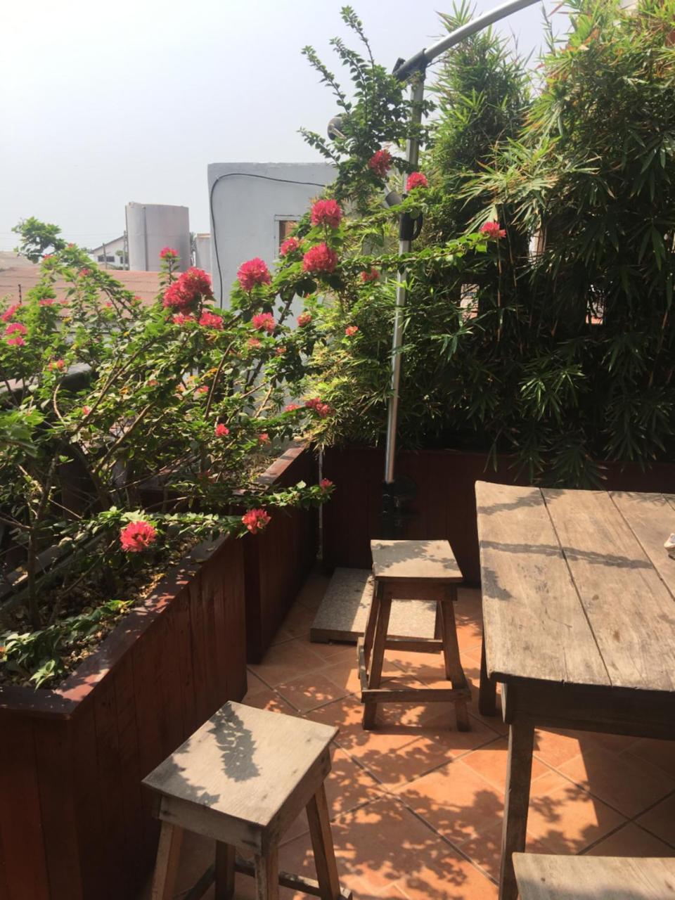 Laparadiseinn 阿克拉 外观 照片